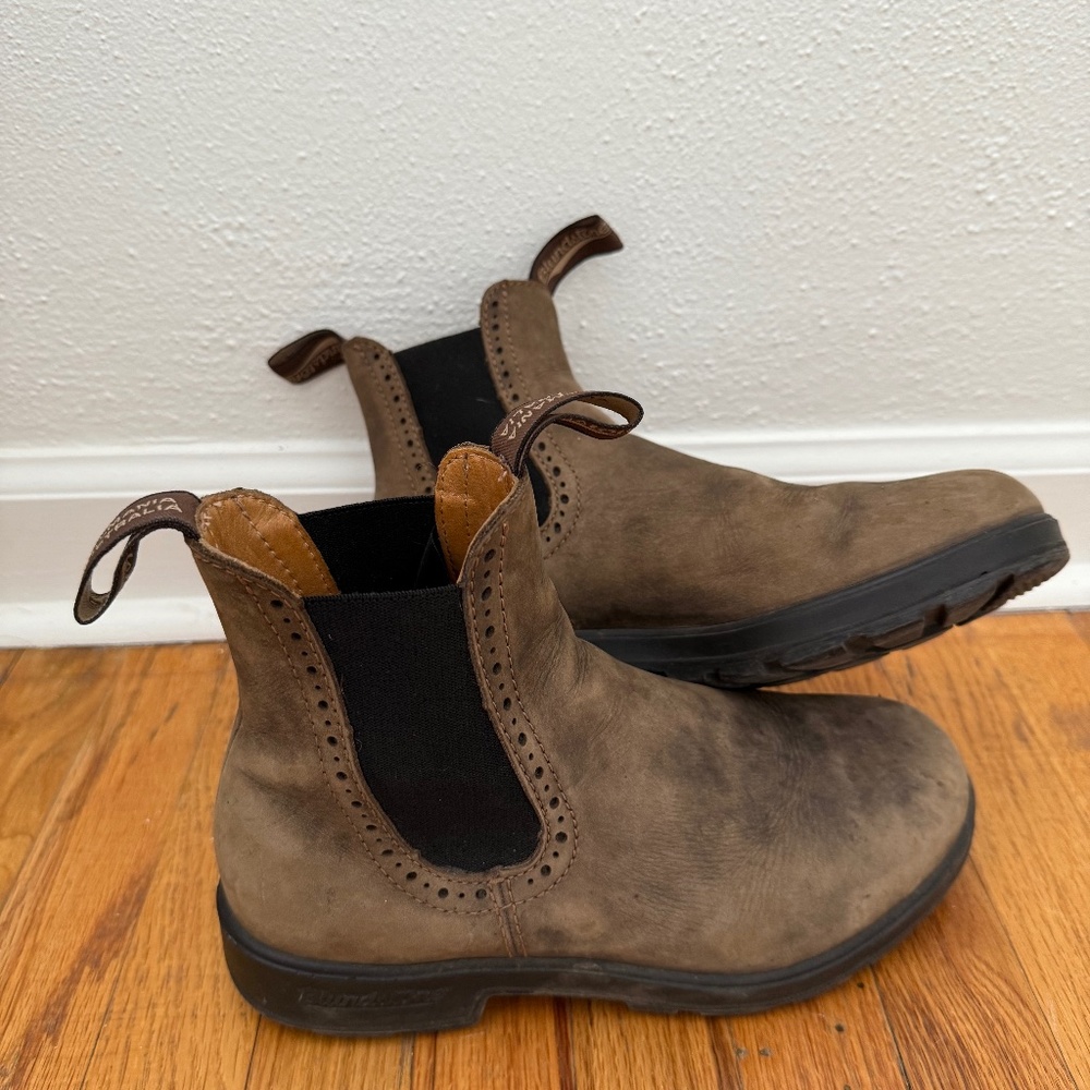 Blundstones Women’s High Top Boots Size 5 (US 8)